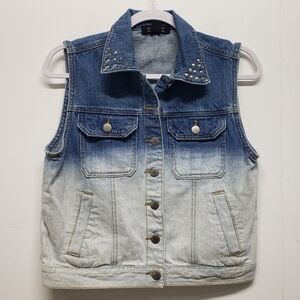Studded Denim Vest M Sleeveless Ombré Bleached Distressed Festival Rockablilly